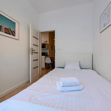 Mazowiecka 11 By Homeprime Краков