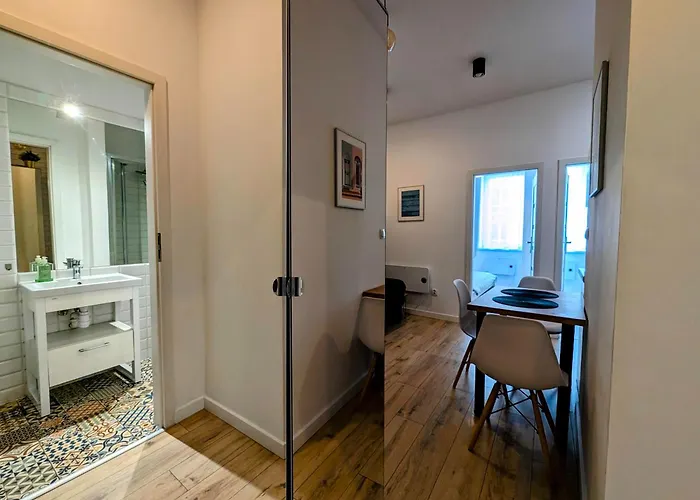 Mazowiecka 11 By Homeprime *